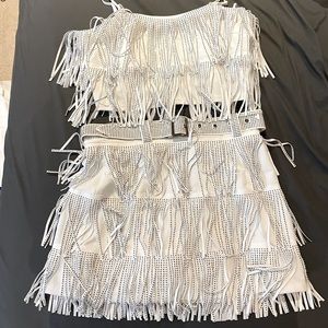 White studded fringe detail set